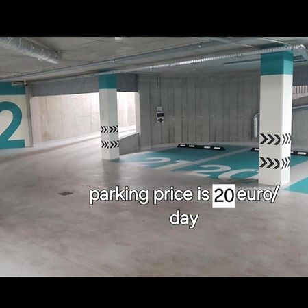 Happy Inn Vip, Self Check-In-24X7, A-C, Parking-In-The-Underground-Garage Βίλνιους Εξωτερικό φωτογραφία